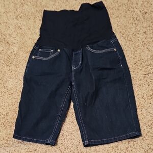 Bella Vita Maternity Denim Shorts with Black Waistband